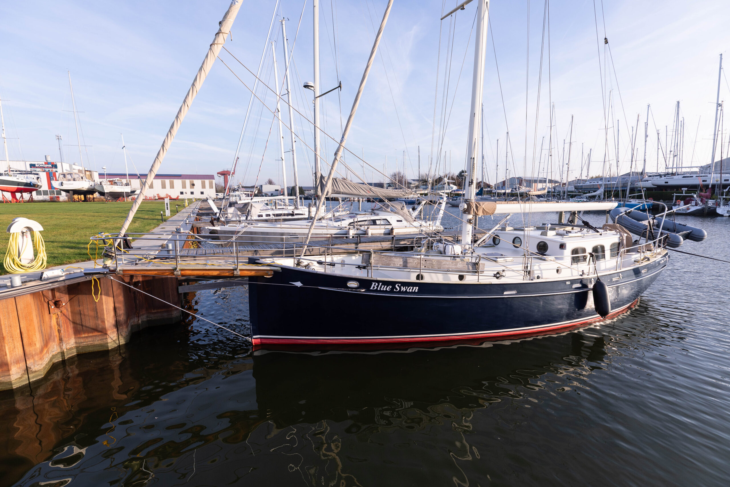 Te koop: Puffin 42 Blue Swan